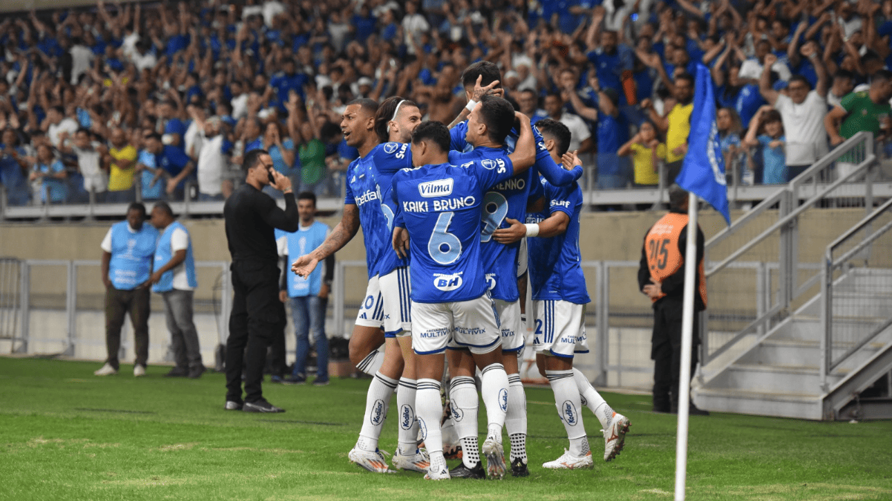 Cruzeiro Vence Boca Juniors e Faz História Após 27 Anos!